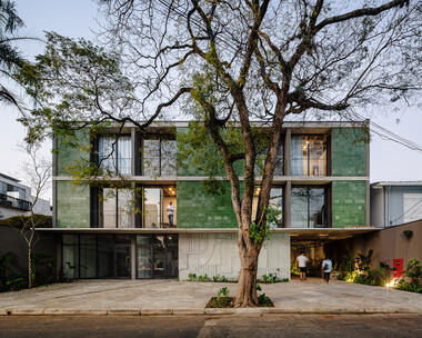 Gallery of Tico Indiana Building / Terra e Tuma Arquitetos Associados  - 1