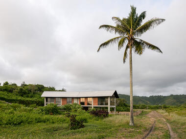 Los Aposentos House / Bernardo Bustamante Arquitectos