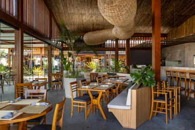 Luisa Restaurante Sushi e Bar / Pitta Arquitetura