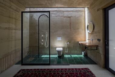 Gallery of Khaki House / EZ Studio  - 4