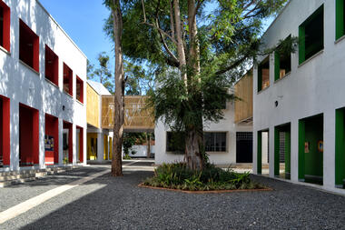 Escola DIA / Architectural Pioneering Consultants