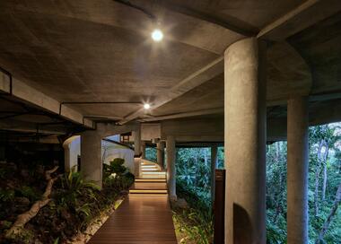 Gallery of The Loop Residence / Alexis Dornier  - 10
