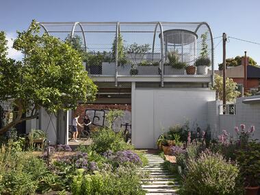 Helvetia House / Austin Maynard Architects