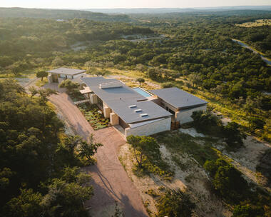 Residência Mount Sharp / Matt Fajkus Architecture 
