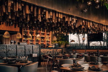 Restaurante Brasa Negra / Dionne Arquitectos + Carlos Rivera Disegno