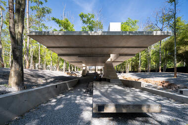 Gallery of Yellow-Mini Café / JOYS Architects  - 1
