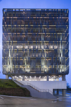 Galería de Torre Olmo / LEAP Laboratorio en Arquitectura Progresiva  - 3