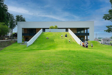 ATG Kindergarten and Nursery / HIBINOSEKKEI + Youji no Shiro + Kids Design Labo