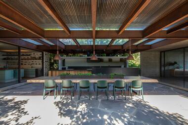 Galeria de Residência Serra / Marcelo Couto Arquitetura + Rodrigo Oliveira Paisagismo  - 4