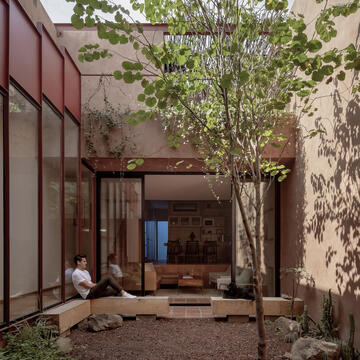 Casa Ederlezi / Práctica Arquitectura