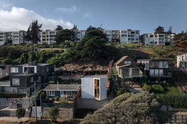 Lagunita House / Croxatto y Opazo Arquitectos