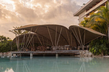 Restaurante Bamboo  / Jorge Kelleher