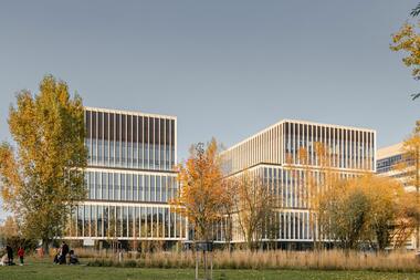 Lakeside Offices / Grupa 5 Architekci