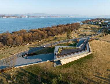 Estación Ecológica del Lago Dali Erhai / line+ studio