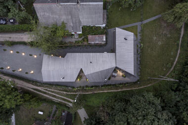 Gallery of House in Vilnius / Architectural Bureau G.Natkevicius & Partners  - 13