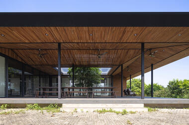 Casa de Campo Dong Mo / Idee architects