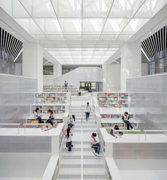 Renovación del Interior de la Biblioteca de la Sucursal Hebi de la Escuela Experimental de Música del Conservatorio de Shanghái / URBANUS