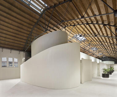 Reforma de la antigua fábrica Germans Climent y adecuación como tanatorio, Barcelona / Xavier Ramoneda + Pau Millet