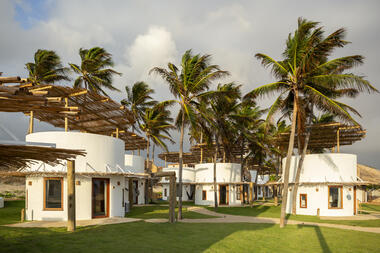 Vento Vinte Lodge / Lins Arquitetos Associados