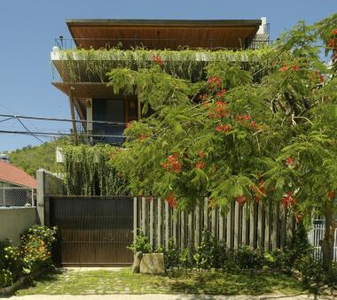 House by the River / Chơn.a