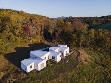 Shenandoah Writer's Retreat / SCHAUM/SHIEH
