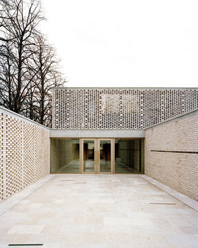 Galería de Crematorio en Basilea / Architekturbüro Garrigues Maurer  - 1