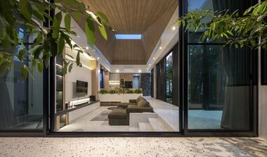 Gallery of Tree’s House / Studio Bewell  - 4