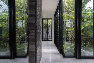 Gallery of Tree’s House / Studio Bewell  - 12