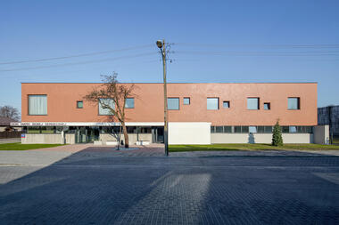 Gallery of Home for The Homeless / xystudio  - 2