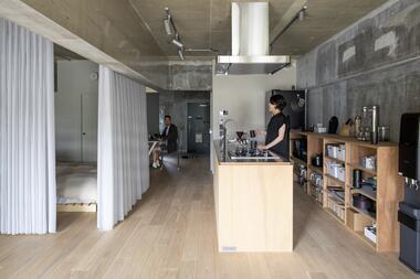 Home Ground / KOSAKU