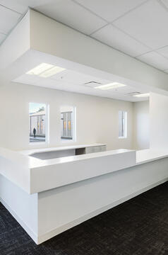 Gallery of Lamprich Center  / Alexander Jermyn Architecture  - 11
