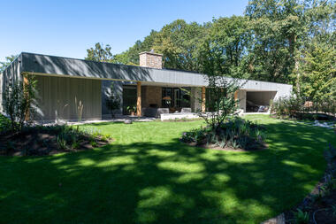Metamorphosis 70’s bungalow Oss / Bas Termeer Architect
