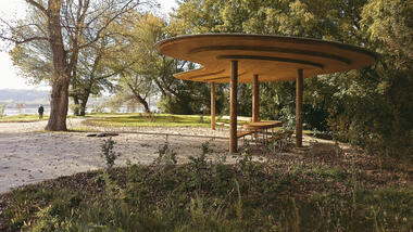 Recreational Area at the Vistula Riverside / Karol Zurawski