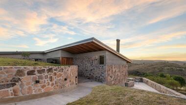El uso de la piedra natural en la arquitectura argentina contemporánea