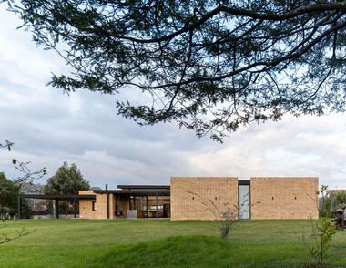 Casa TC / Arqcor Proyectos Arquitectura