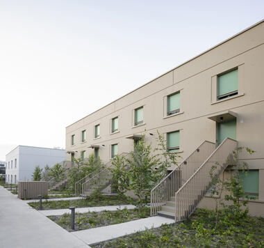 Les Perrières Residential Block / COSA