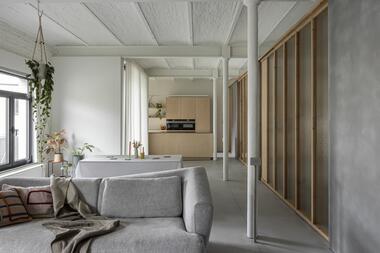 1902_loft / POESENVANHIEL architects