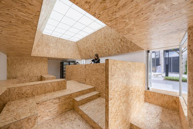 Gallery of INSIDE Guangzhou Gin Bar & Coffee Shop / R-BAS  - 1