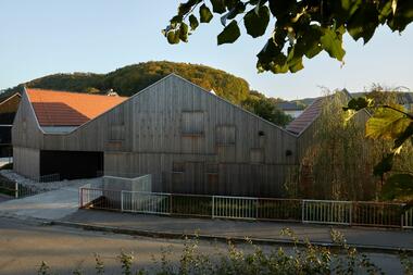 New House with Old Mill / RDTH architekti
