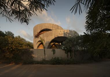 Casa Toro / Estudio Carroll