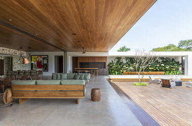 Residencia Baroneza XI/ Gui Mattos
