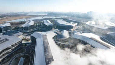 Gallery of Hangzhou Alibaba DAMO Nanhu Industry Park / Aedas  - 13