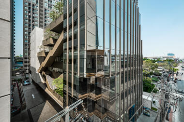 Ritratana Office Building / Urban Praxis