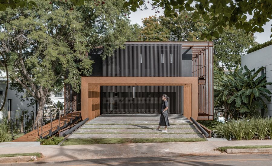 Casas rectangulares de TOV.ARQ Estudio de arquitectura y urbanismo ...