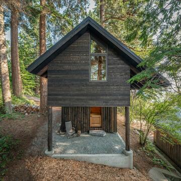 Gallery of Guemes Island Bunkhouse / SHED Architecture & Design  - 1