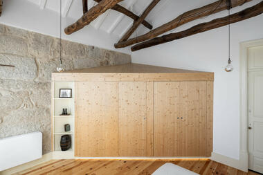 Casa Cedofeita / Paulo Moreira Architectures