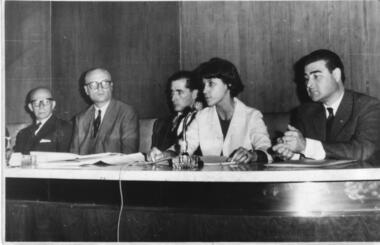 Galería de Odilia Suárez: la integración entre el urbanismo, la planificación, el ambiente y la producción social  - 1