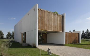 Casa Terra / Fabrizio Pugliese