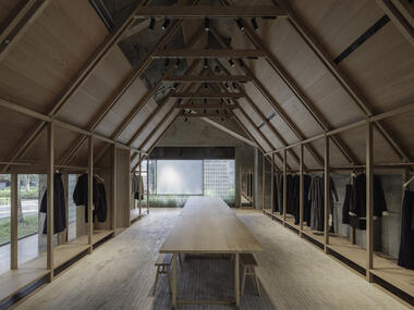 Jisifang Boutique &  Woven Moonlight / Neri&Hu Design and Research Office