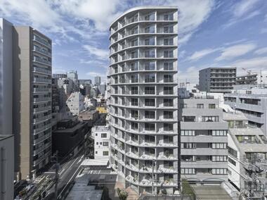 TOPAZ Shinokachimachi Residential Building  / Yuko Nagayama & Associates
